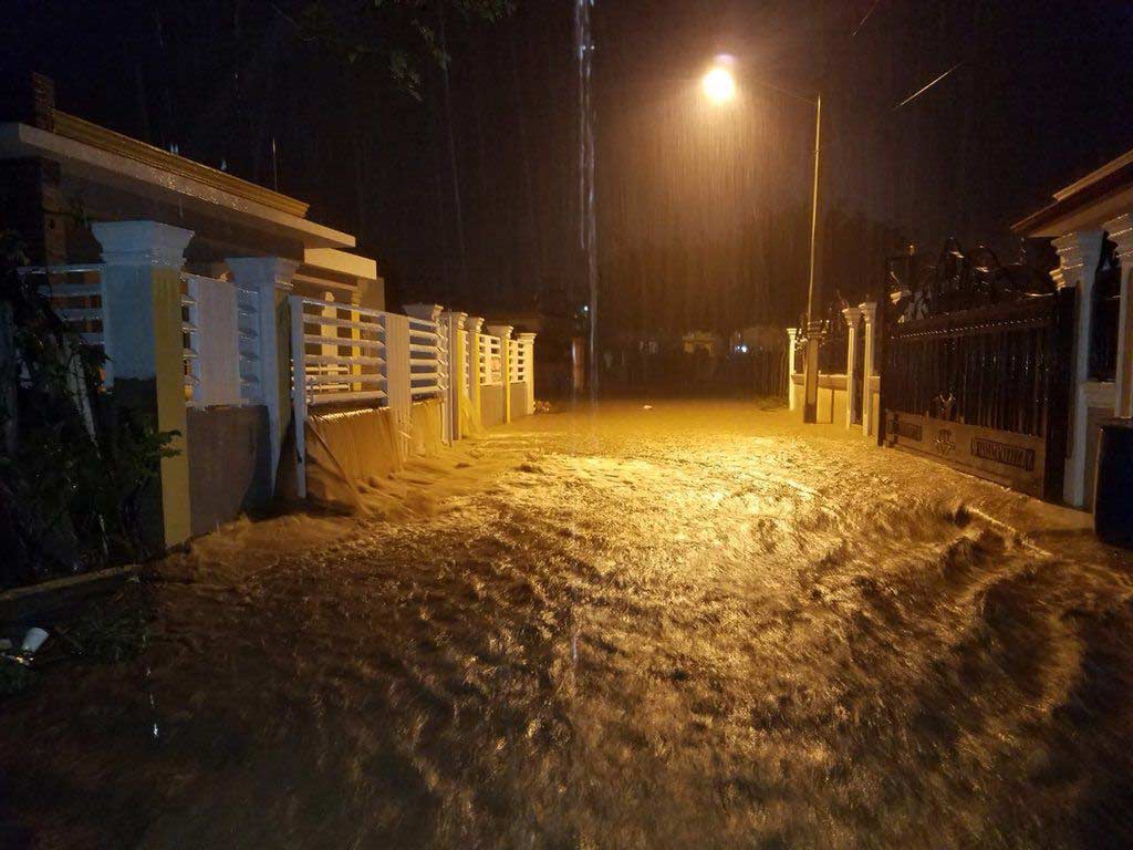 La Vega: Más de 500 casas resultaron inundadas anoche