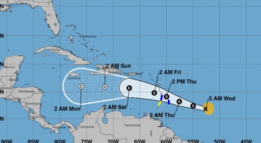 Kirk se regenera como tormenta tropical