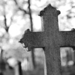 cruz de cementerio